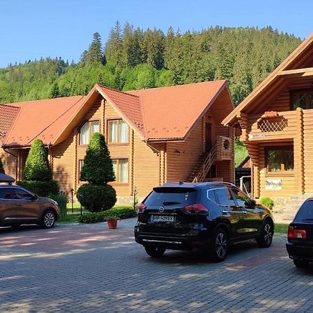 Mini Hotel Zakrut Tatariv Esterno foto