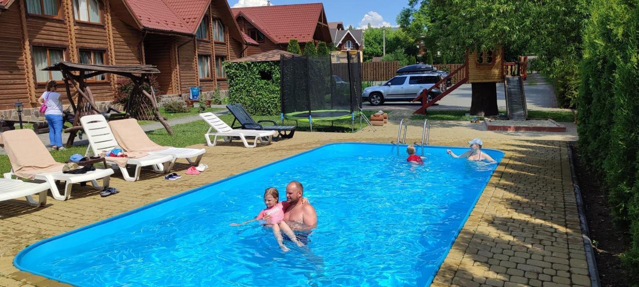 Mini Hotel Zakrut Tatariv Esterno foto